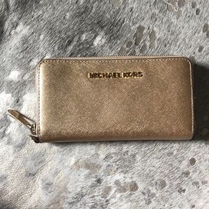 Authentic Micheal Kors Metallic Wallet